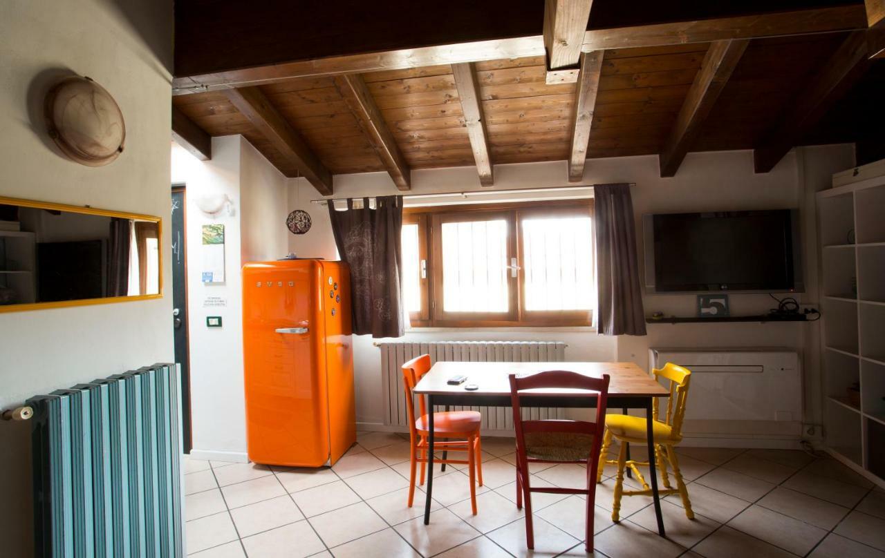 Mansardine Metropolitane Apartment Brescia Exterior photo